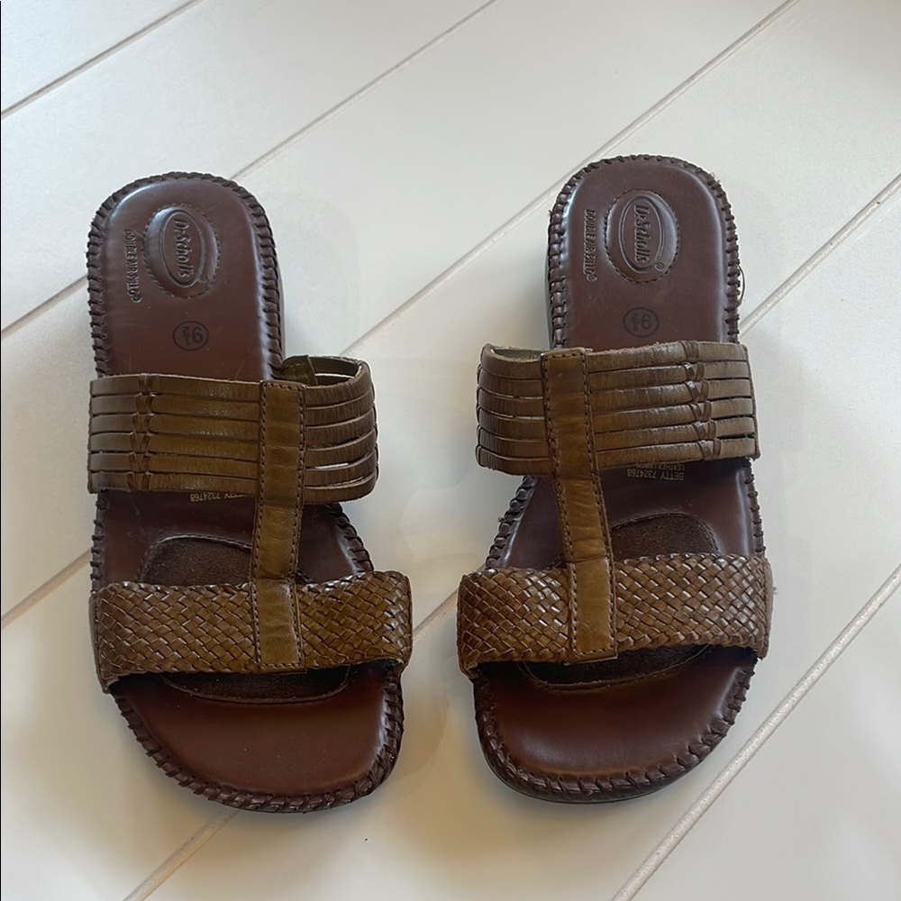 Vintage Dr. scholls Betty Leather double air pillo sandals! Women’s 9.5